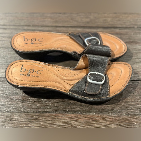 BOC Born Concept Womens‎ Leather Slide Sandals Sz 9, GUC - Picture 1 of 5